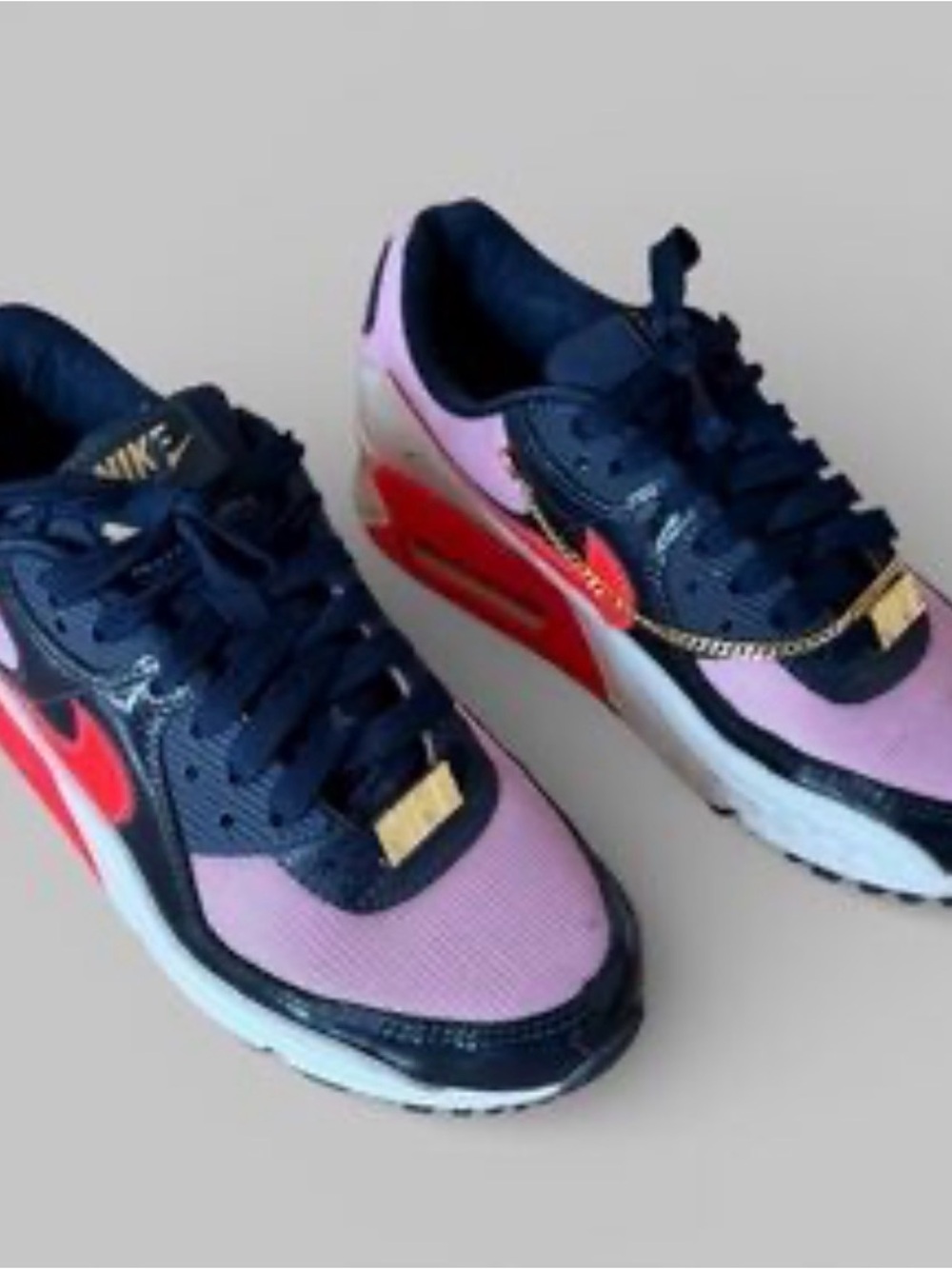 Nike Navy & Pink Air Max Trainers - Picture 6 of 6
